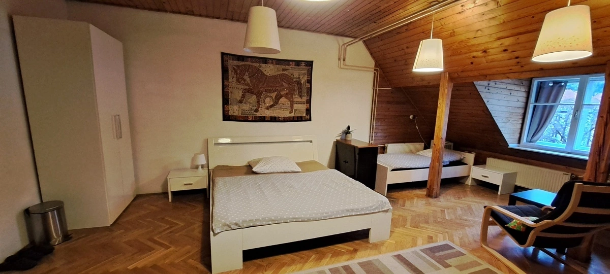 Enoposteljna soba, Center – fotografija 1